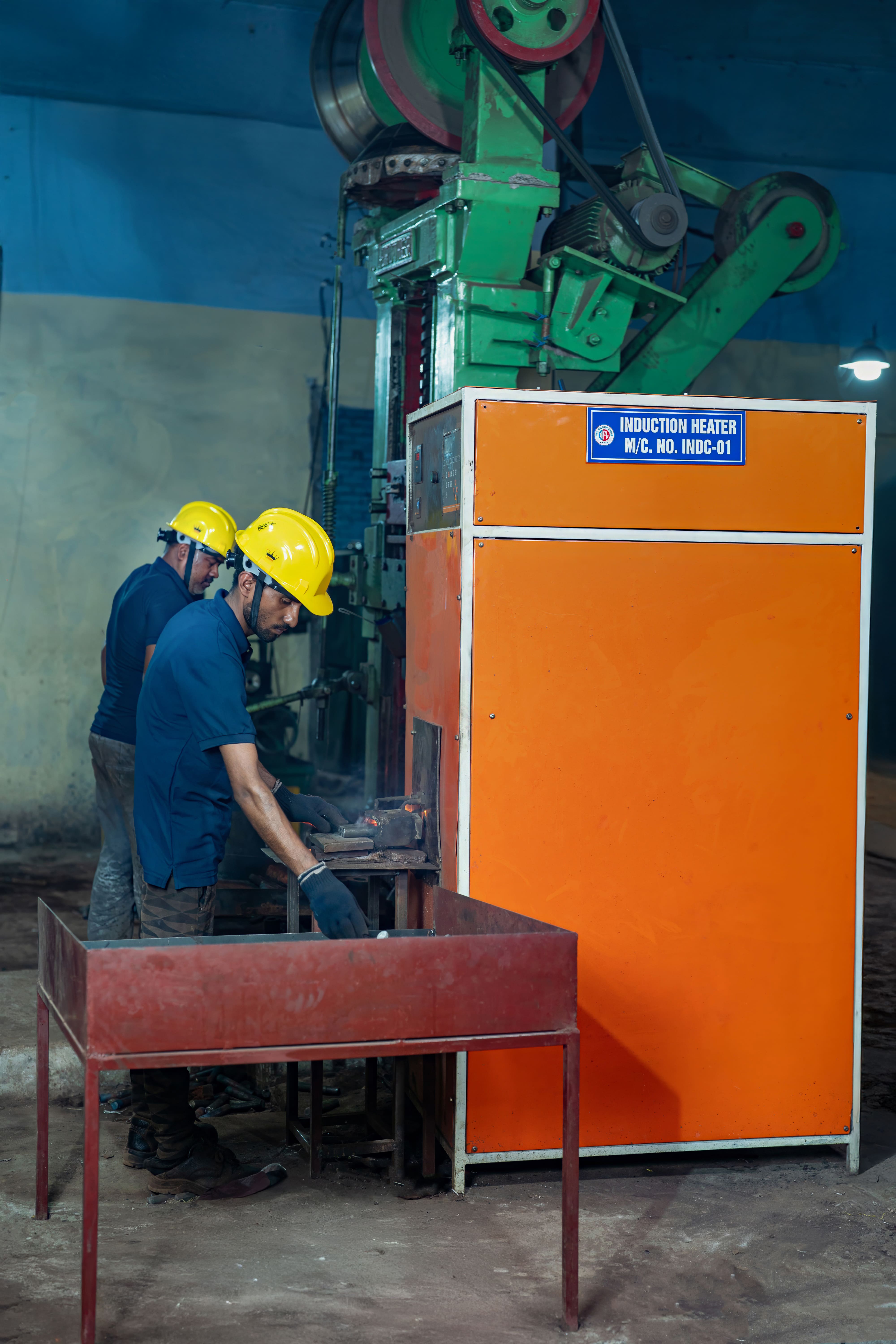 INDUCTION HEATER MACHINE