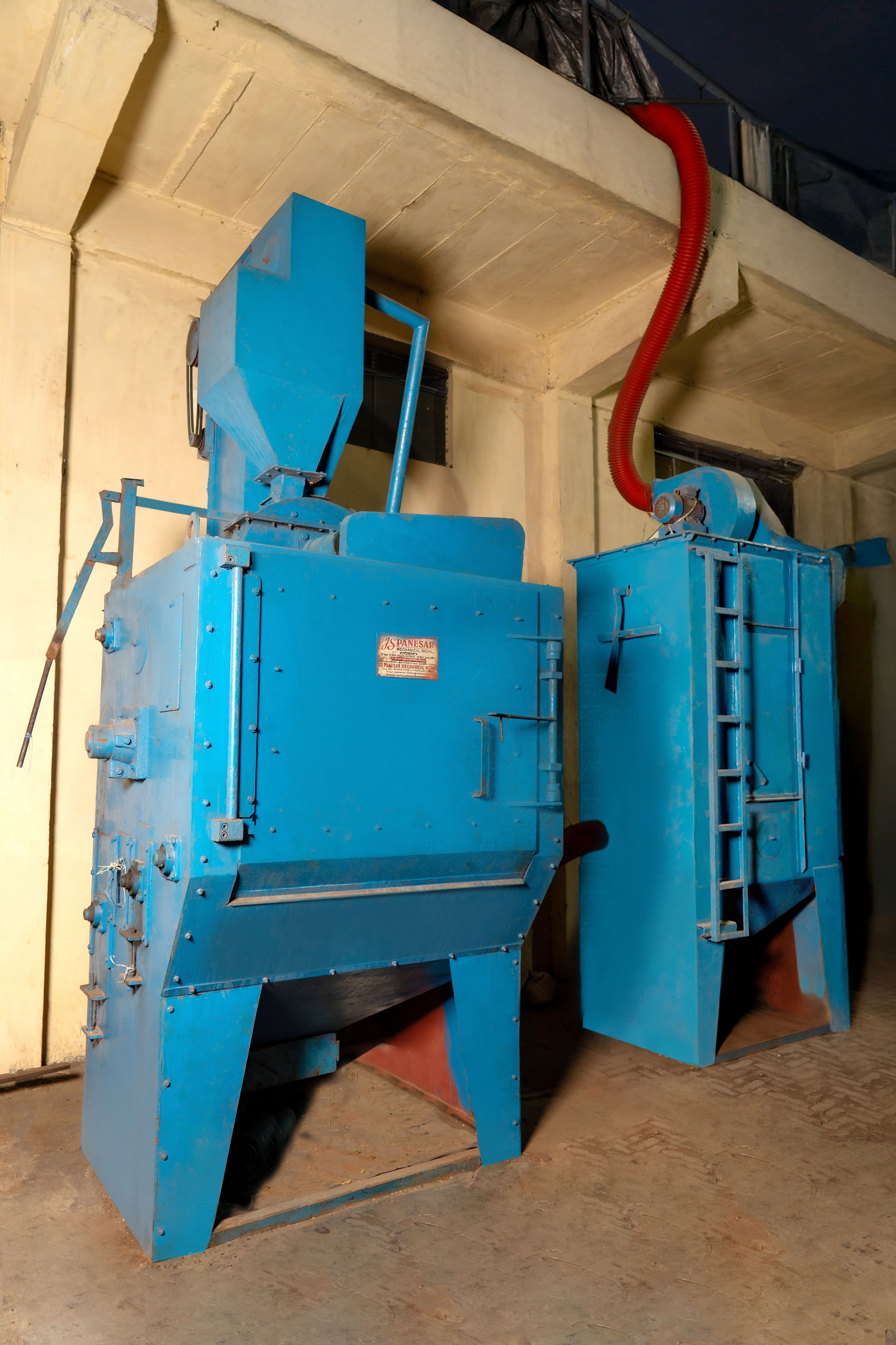 SHORT BLAST MACHINE
